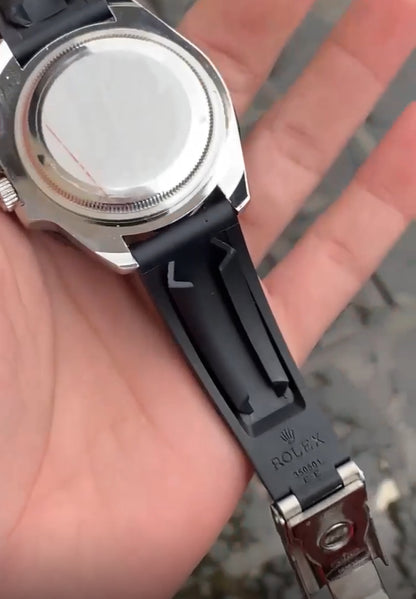 Black And SiilverCase Silicon Strap Yatch Master Watch For Men
