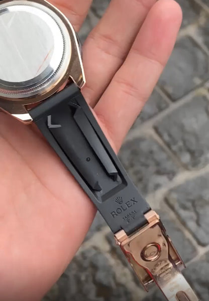 Black And Rose Gold Case Silicon Strap Yatch Master Watch For Men