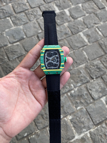 Pearl Green edition Belt And Hulk Green Dial Watch For Men