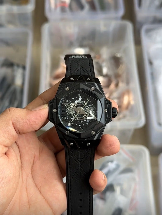 Black  Case Premium Leather Strap Spyder Watch For Men