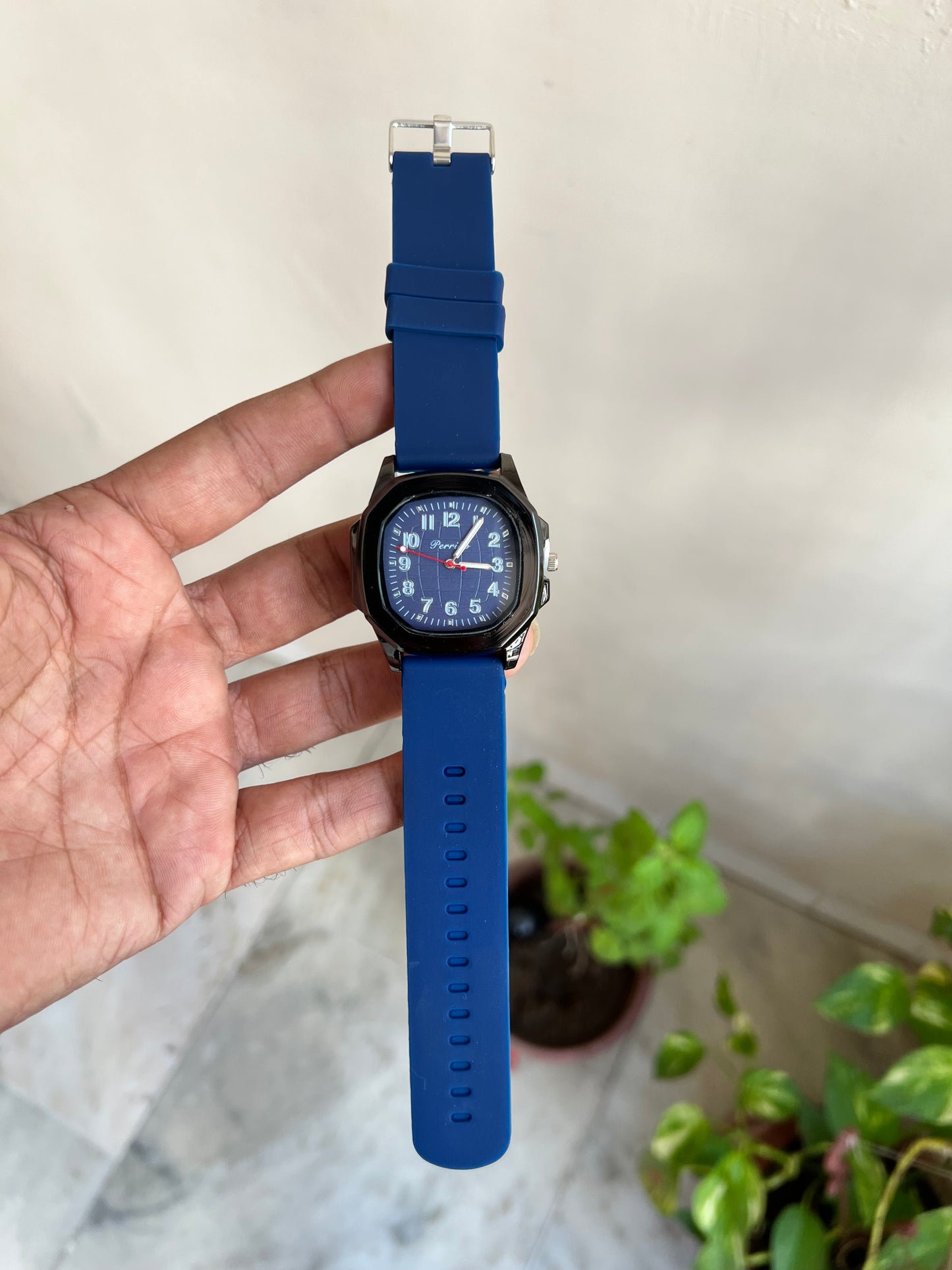 Blue Dail Analog Watch For Men