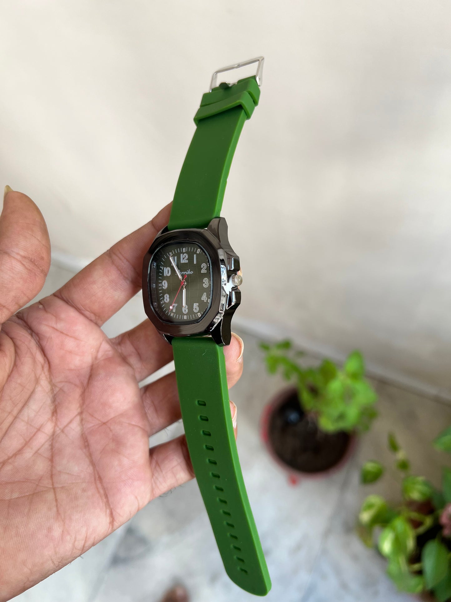 Green Dial Analog Watch For Men
