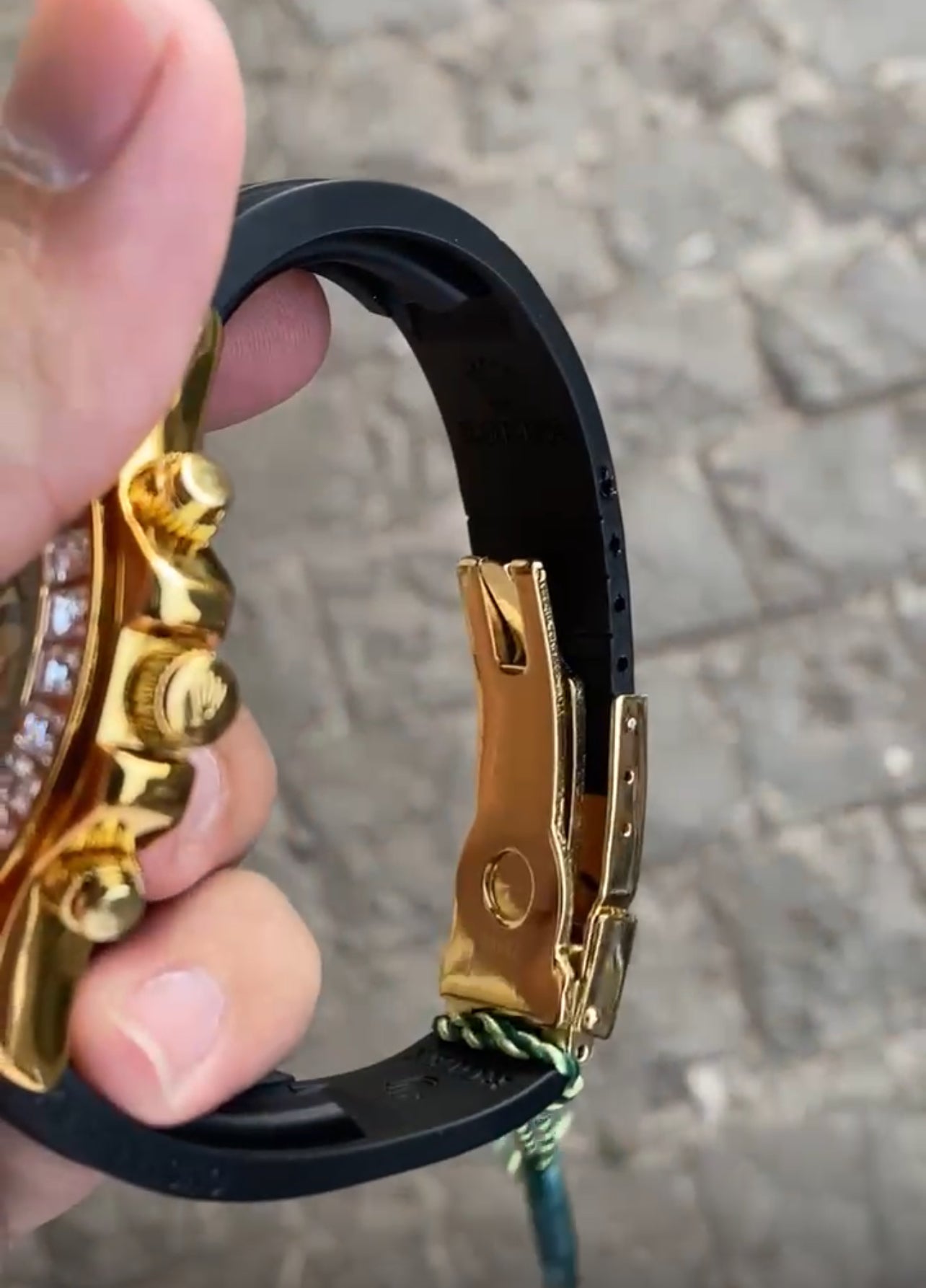 Black And Gold Case Silicon Strap Tiger Eye Watch For Men
