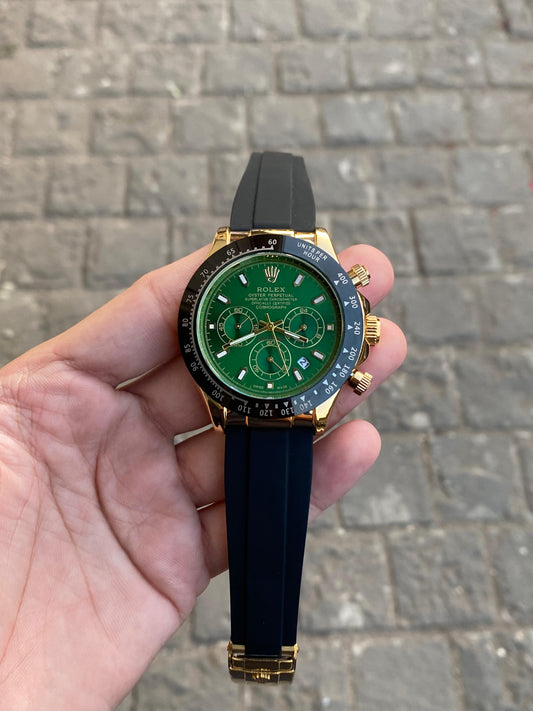 Green Luxurious Daytona Chronograph Watch For Men