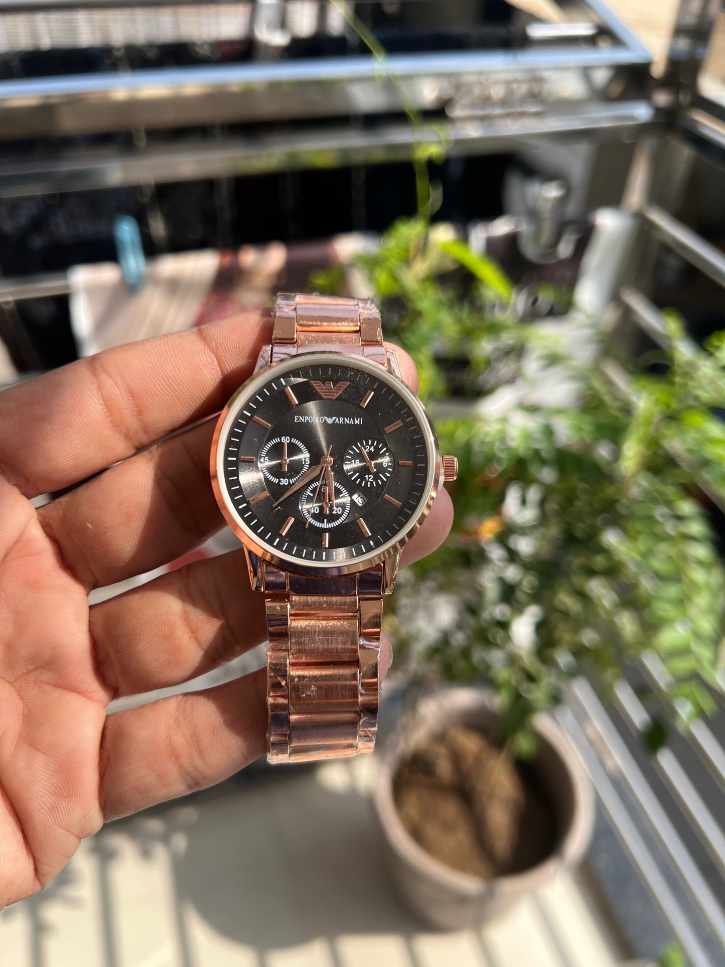 Rose Gold Plated Round Dial Chronograph Design Analog Watch For Men