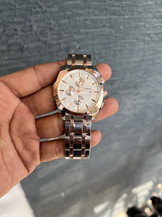 Silver Rose Gold Plated Round Dial Date Analog Watch For Men