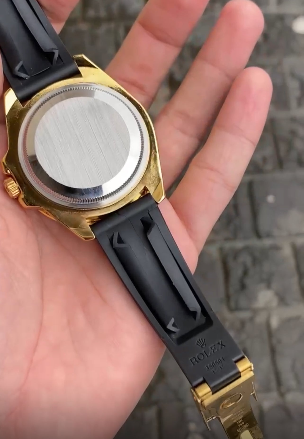 Black And Gold Case Silicon Strap Yatch Master Watch For Men