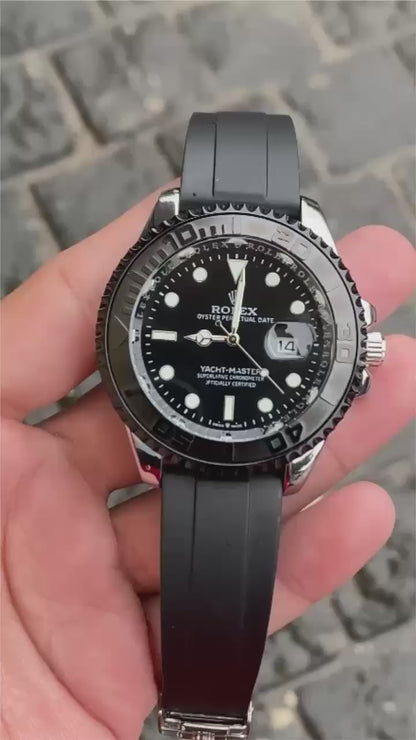 Black And SiilverCase Silicon Strap Yatch Master Watch For Men