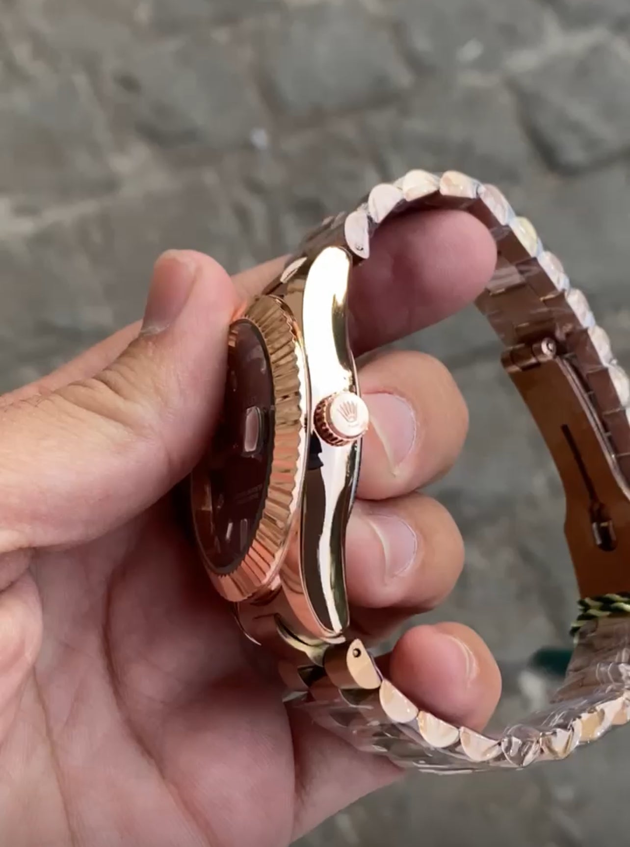 Rose Gold Case Premium Stainless Steel Day Date Watch For Men